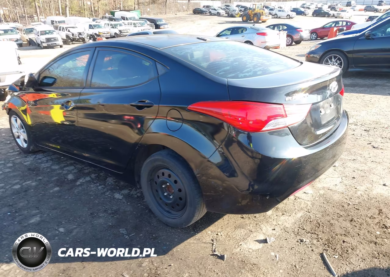 2013 Hyundai Elantra Gls VIN:5NPDH4AE6DH230808 - 3