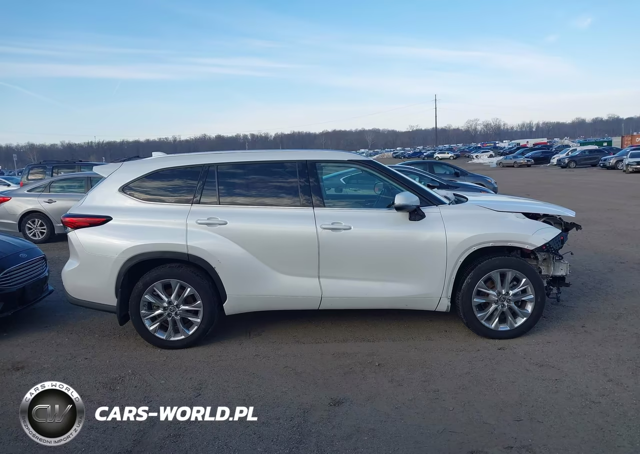 2023 Toyota Highlander Limited VIN:5TDKDRBH8PS012439 - 13