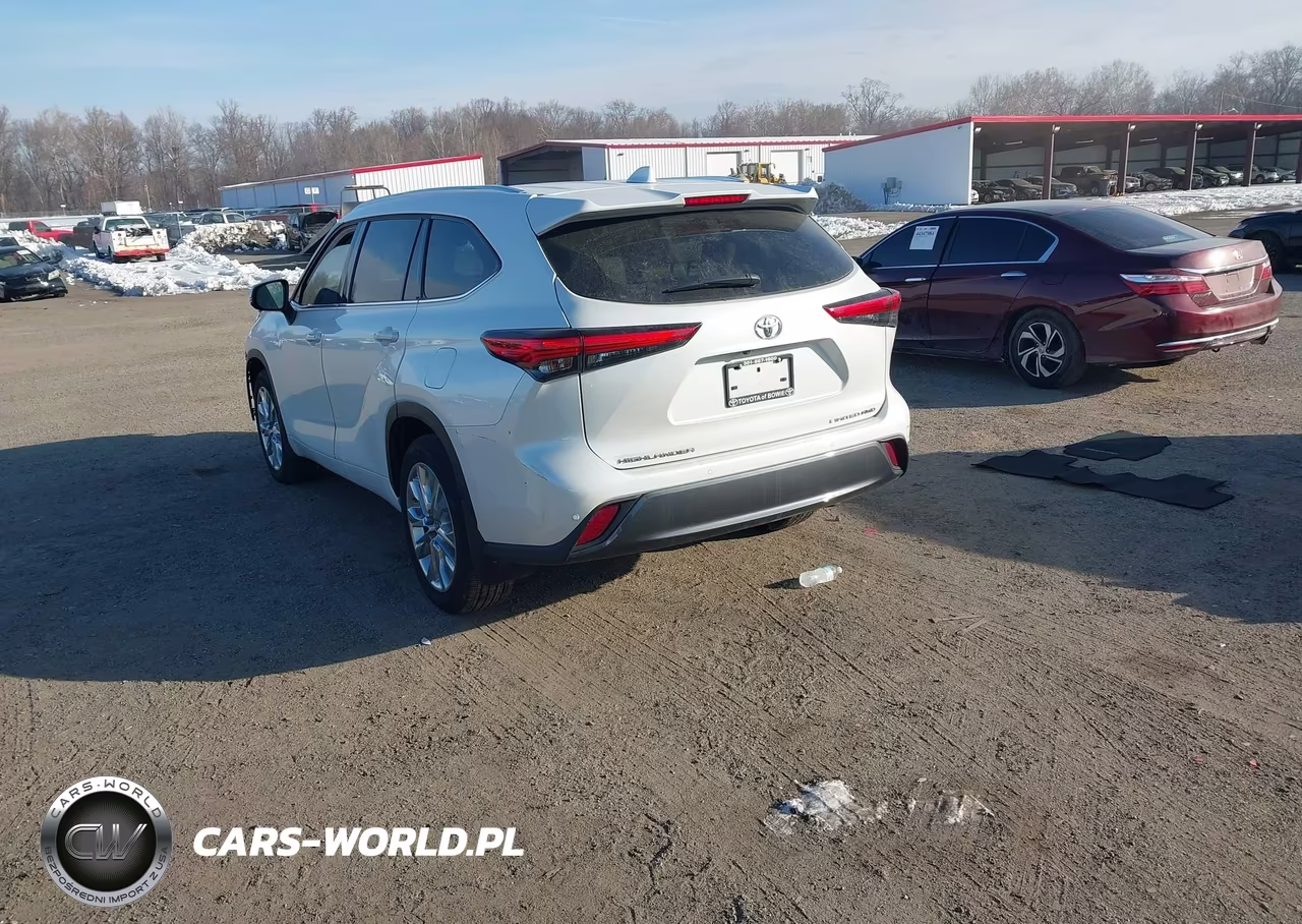 2023 Toyota Highlander Limited VIN:5TDKDRBH8PS012439 - 3