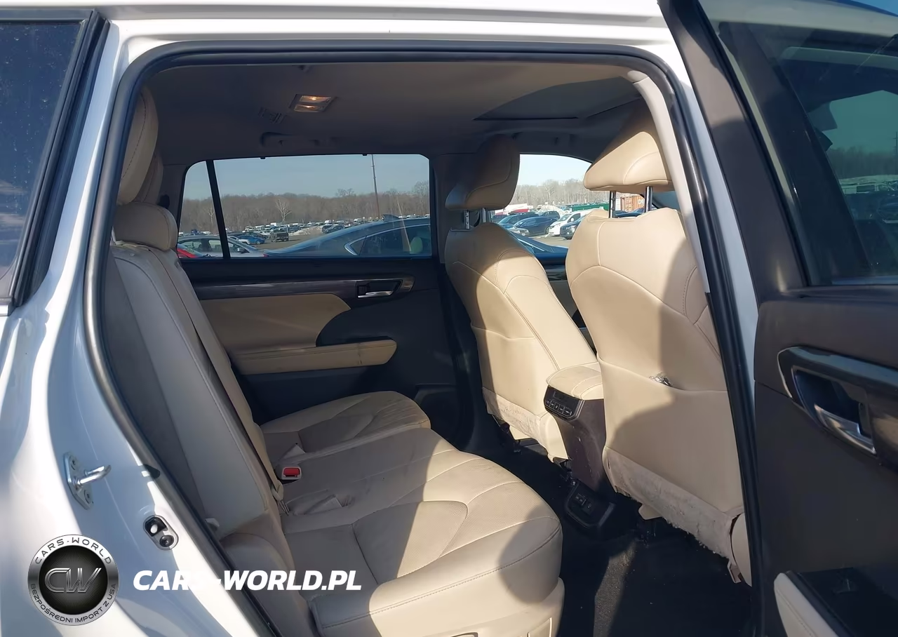 2023 Toyota Highlander Limited VIN:5TDKDRBH8PS012439 - 8