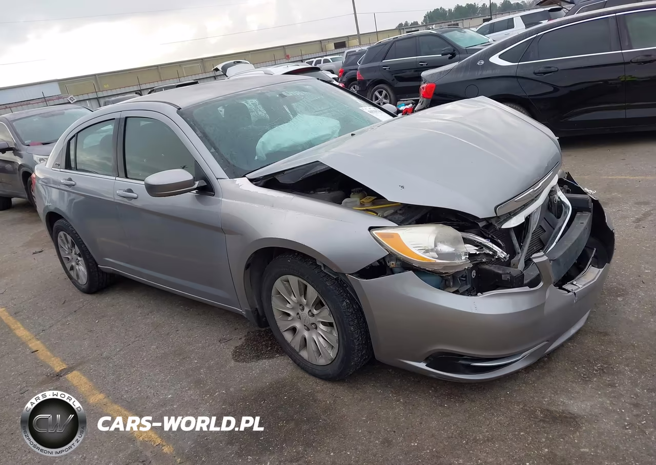 2014 Chrysler 200 Lx – zdjęcie 1 z 16