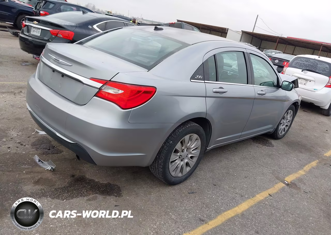 2014 Chrysler 200 Lx VIN:1C3CCBAB0EN124624 - 4