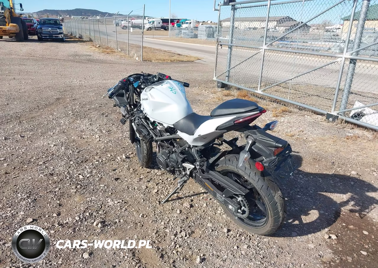 2025 Kawasaki Ex500 H VIN:ML5EXGH15SDA68505 - 3