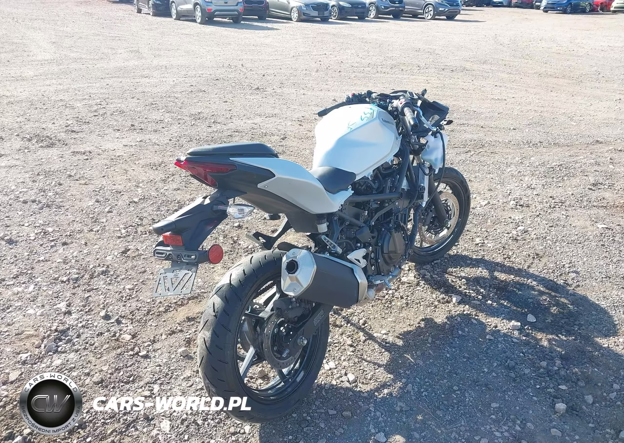 2025 Kawasaki Ex500 H VIN:ML5EXGH15SDA68505 - 4