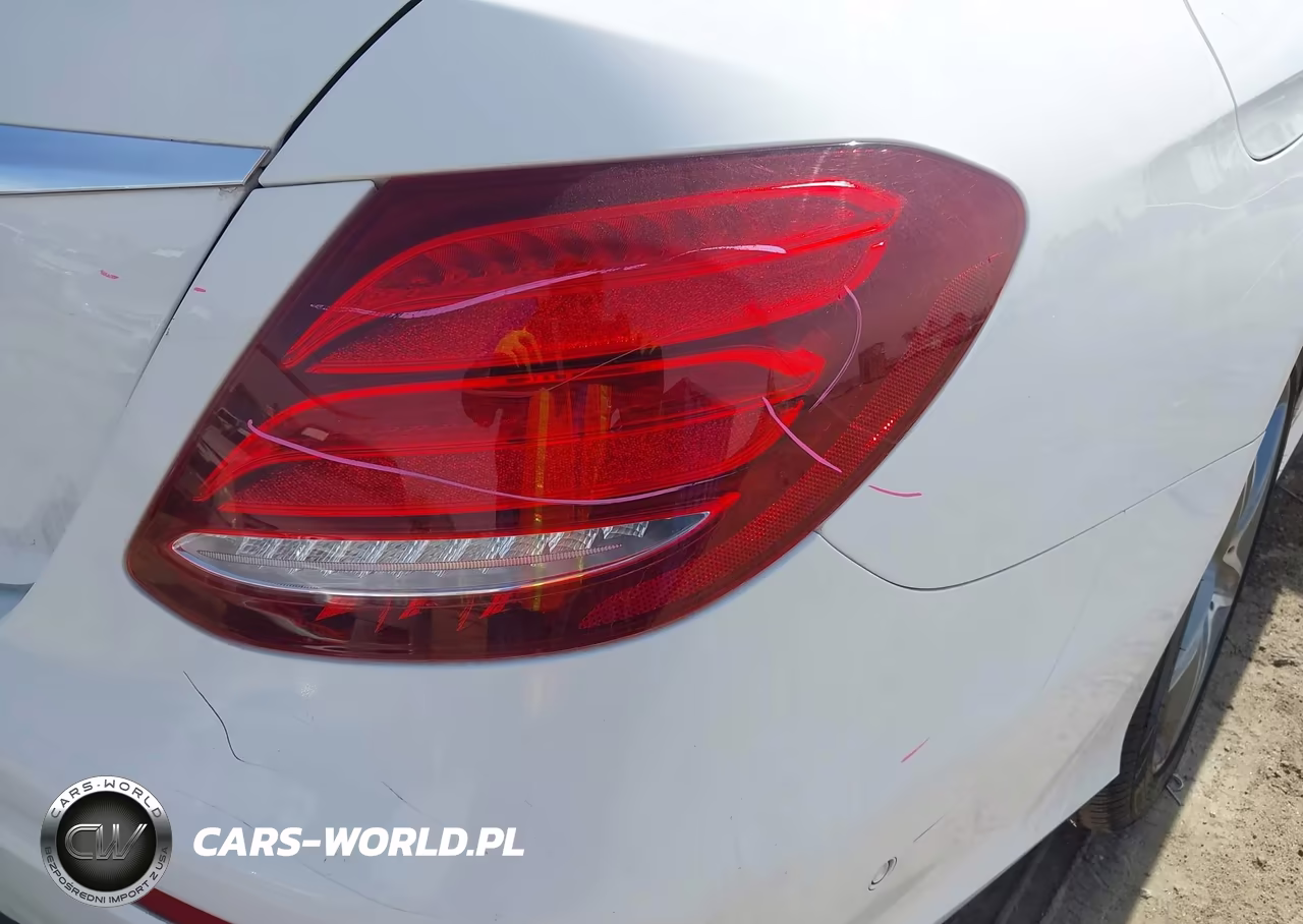 2017 Mercedes-Benz E 300 VIN:WDDZF4JB0HA147962 - 17