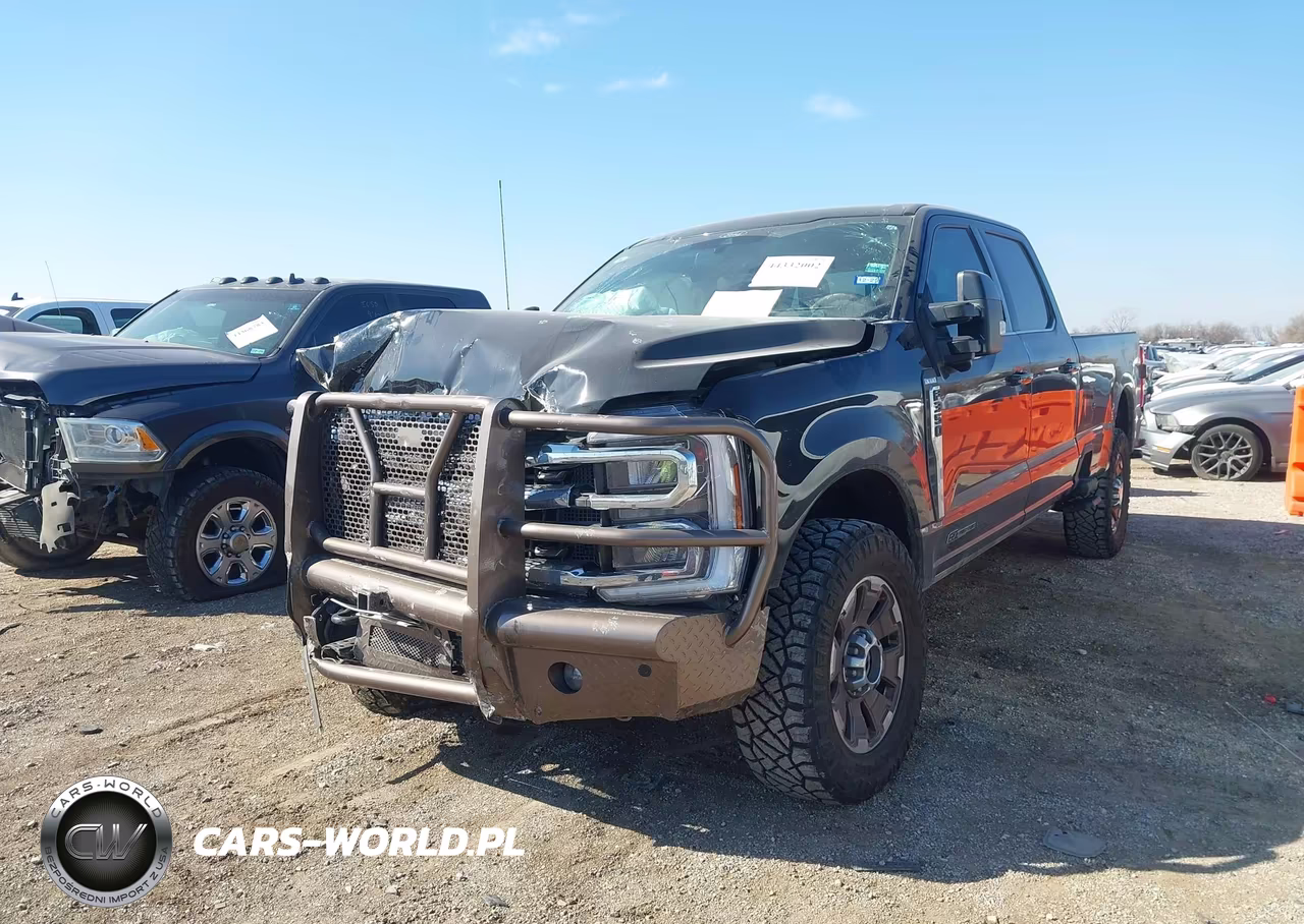 2024 Ford F-350 King Ranch VIN:1FT8W3BT4REF38677 - 2