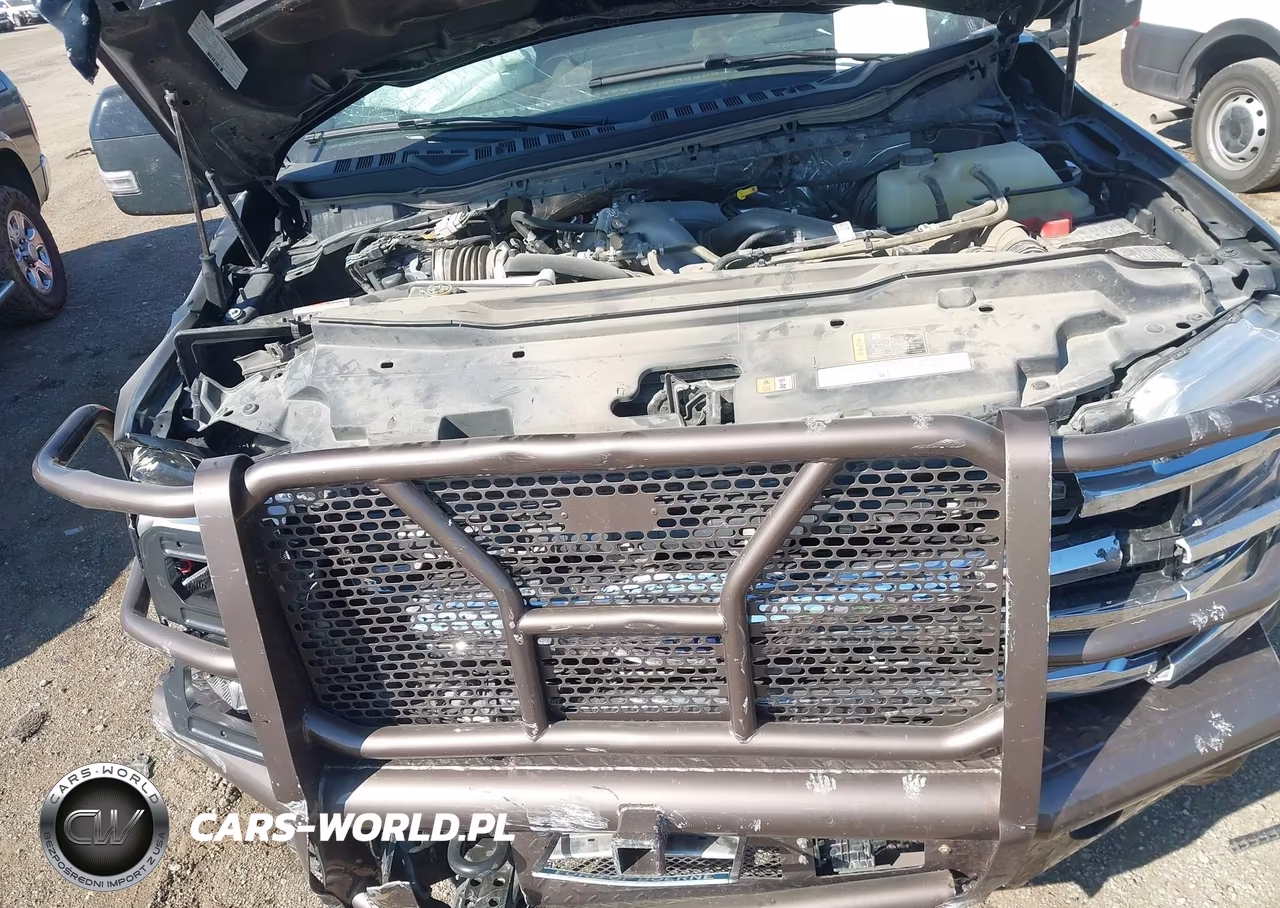 2024 Ford F-350 King Ranch VIN:1FT8W3BT4REF38677 - 8