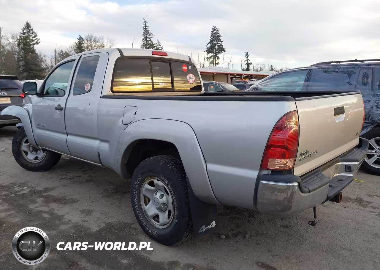 2007 Toyota Tacoma VIN:5TEUX42N97Z343333 - 3