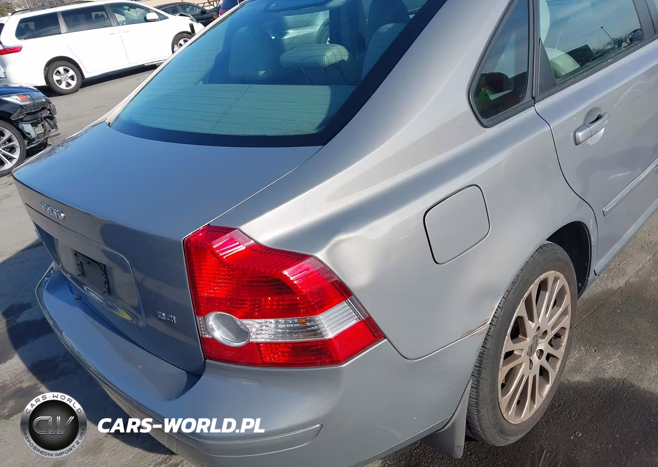 2006 Volvo S40 2.4I VIN:YV1MS382462152700 - 13