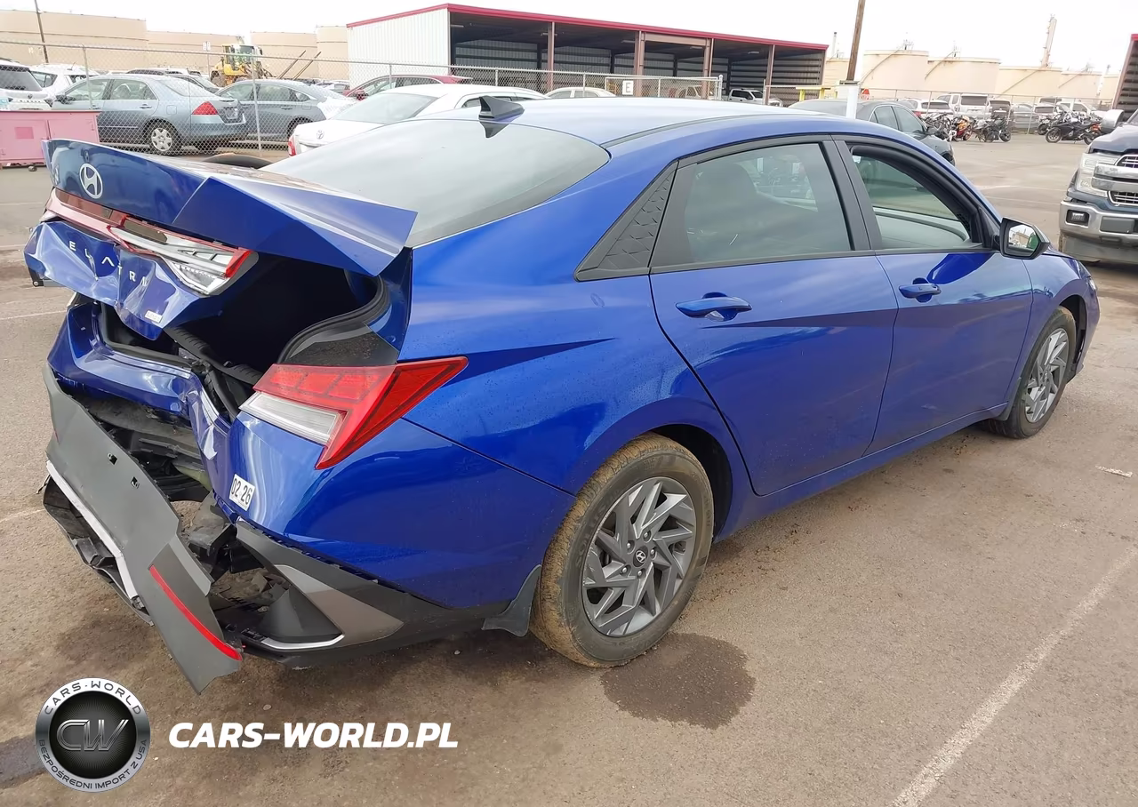 2024 Hyundai Elantra Hybrid Blue VIN:KMHLM4DJ8RU093928 - 4