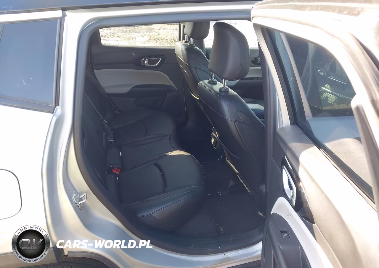 2024 Jeep Compass Limited 4X4 VIN:3C4NJDCN0RT126392 - 8
