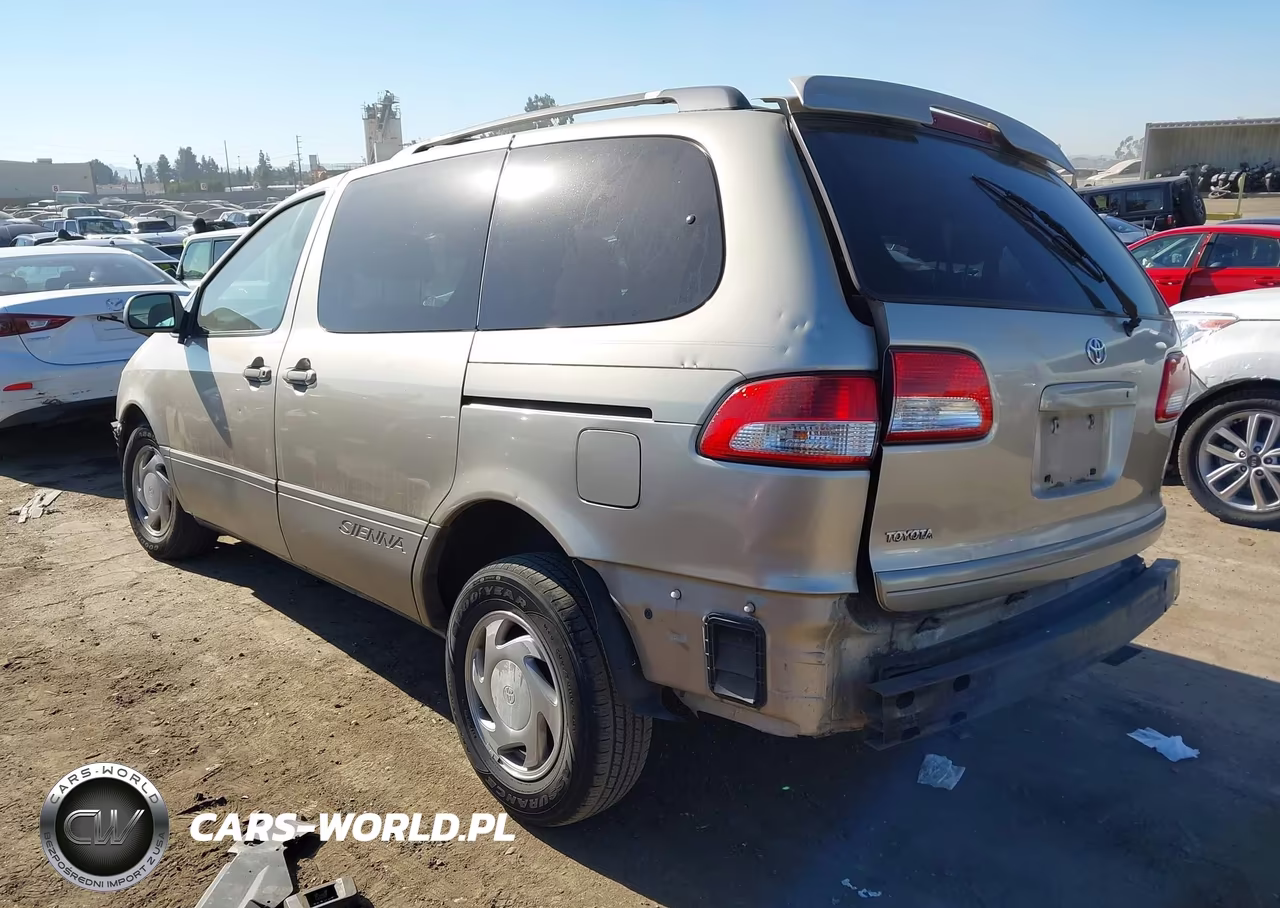 2002 Toyota Sienna Le VIN:4T3ZF13C32U435563 - 3