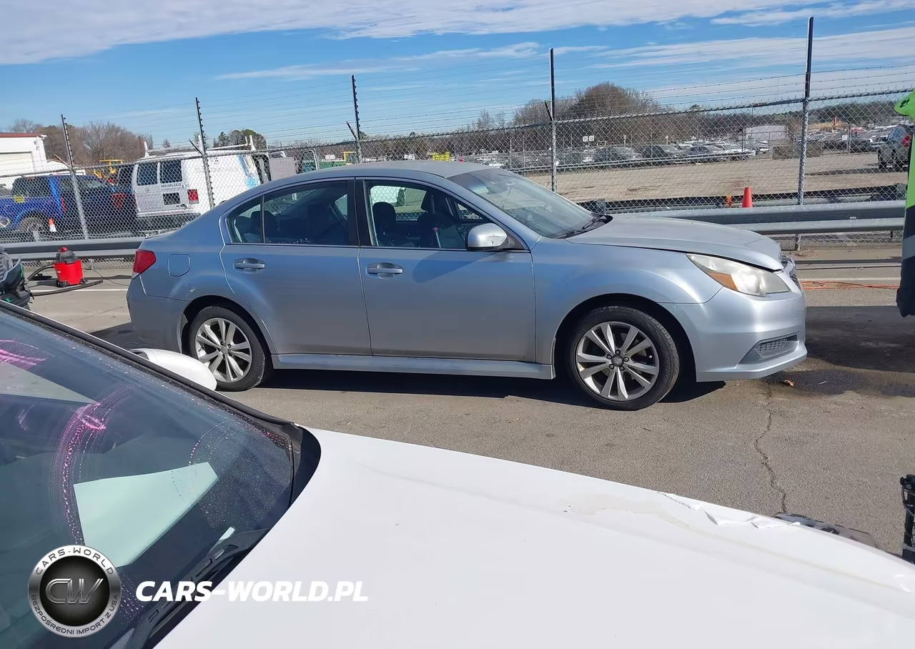 2013 Subaru Legacy 2.5I Premium VIN:4S3BMCC60D3011891 - 13