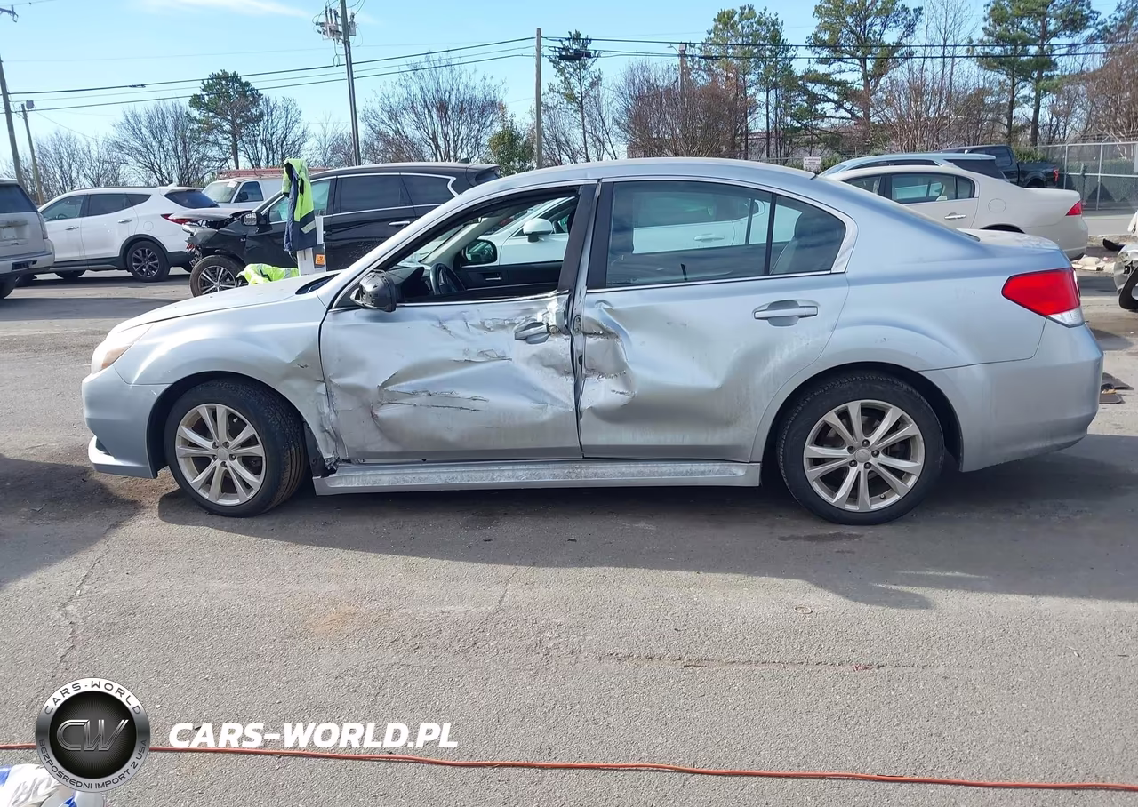 2013 Subaru Legacy 2.5I Premium VIN:4S3BMCC60D3011891 - 14