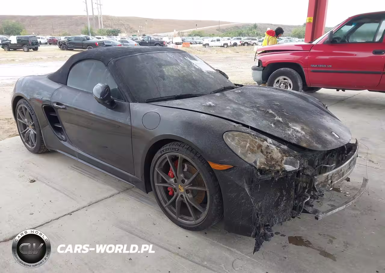 2024 Porsche 718 Boxster S