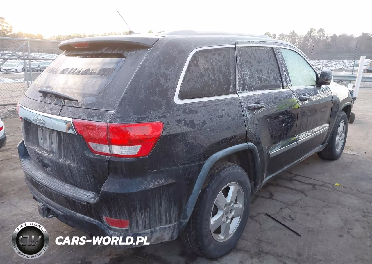 2012 Jeep Grand Cherokee Laredo VIN:1C4RJFAG0CC222303 - 4