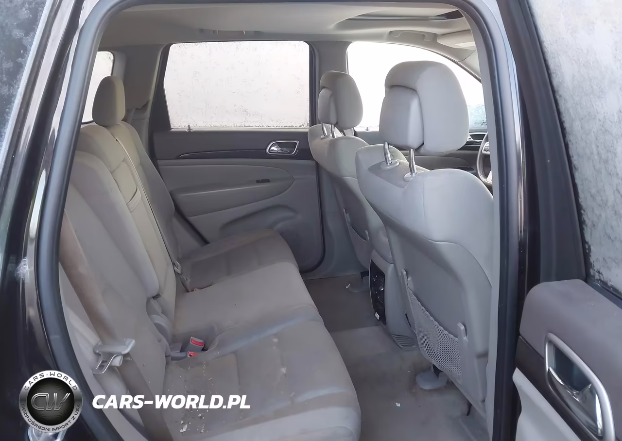2012 Jeep Grand Cherokee Laredo VIN:1C4RJFAG0CC222303 - 8