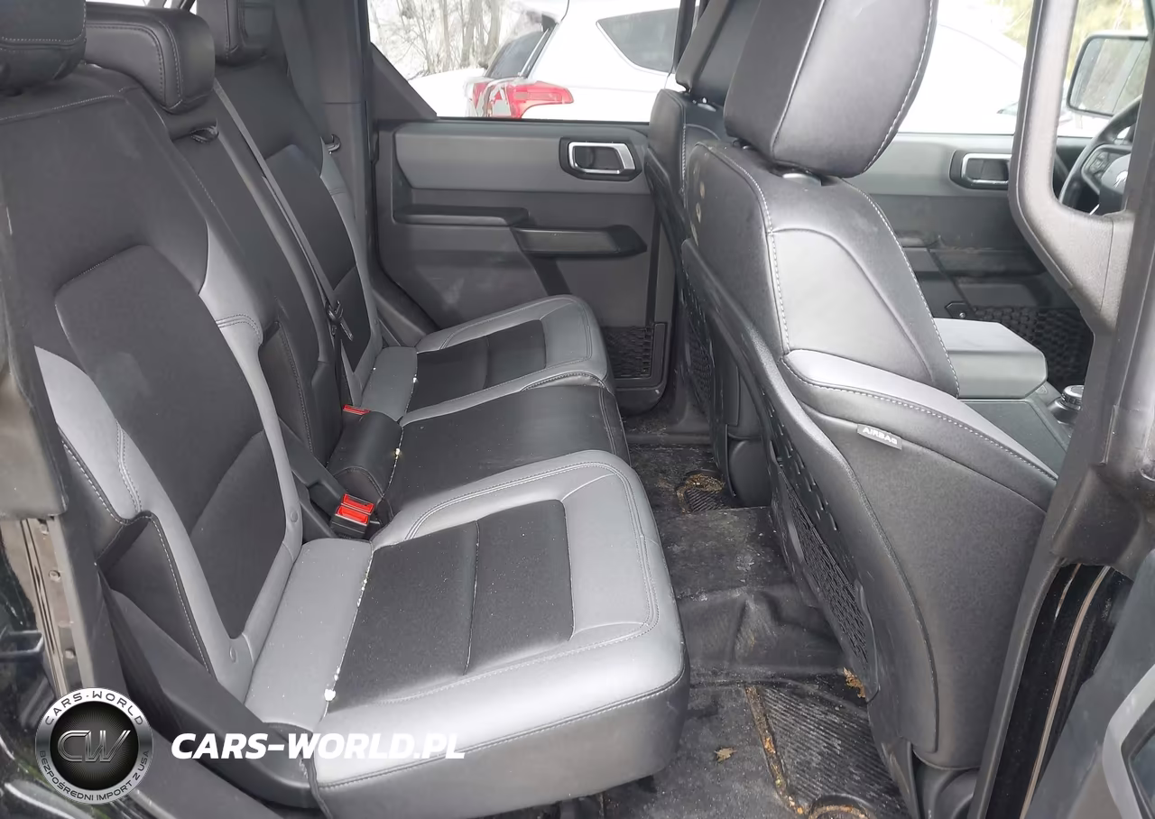 2024 Ford Bronco Big Bend VIN:1FMDE7BHXRLA25624 - 8