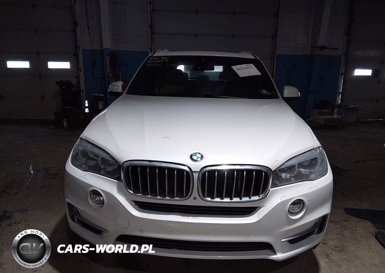 2017 BMW X5 xDrive35I VIN:5UXKR0C53H0V64953 - 12