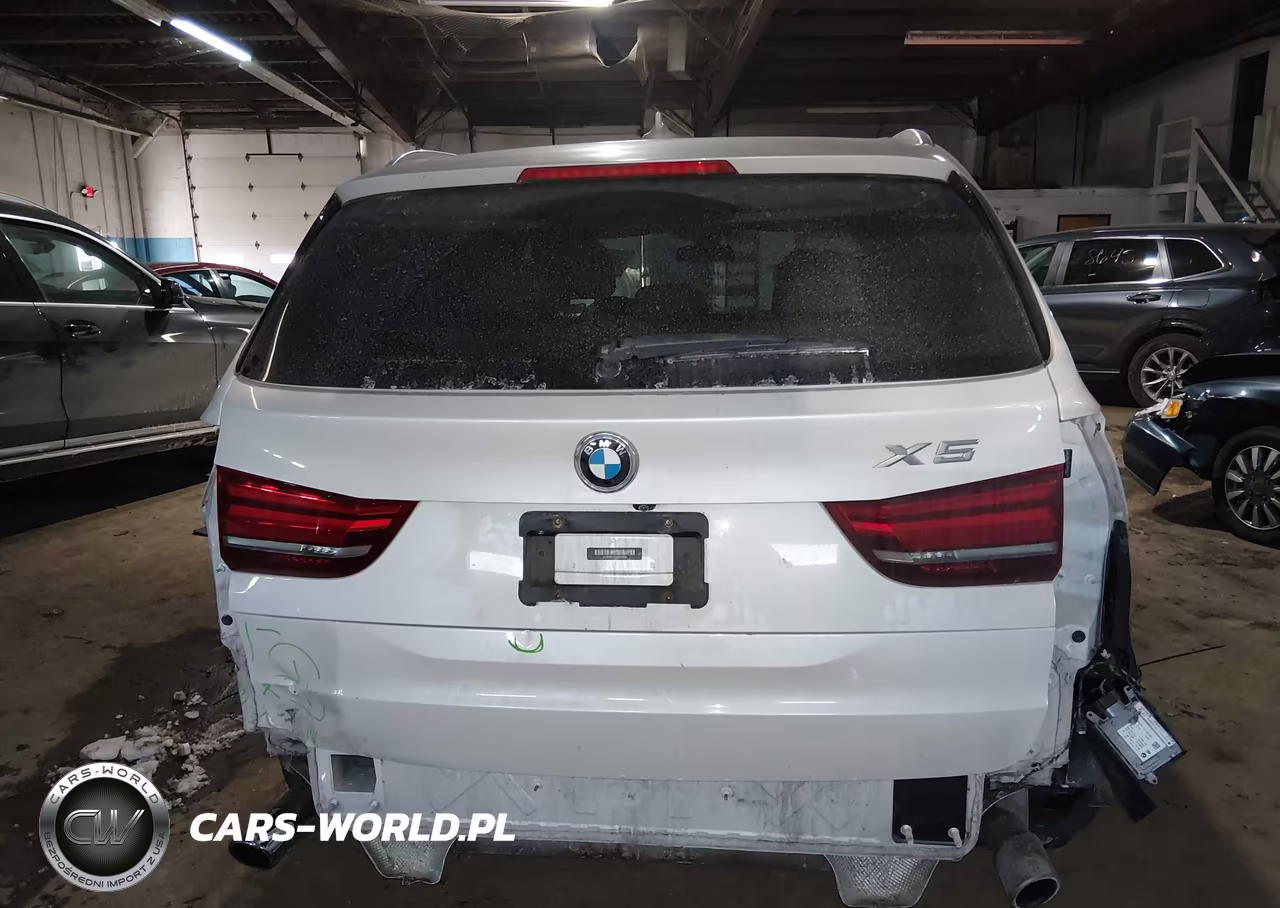 2017 BMW X5 xDrive35I VIN:5UXKR0C53H0V64953 - 16