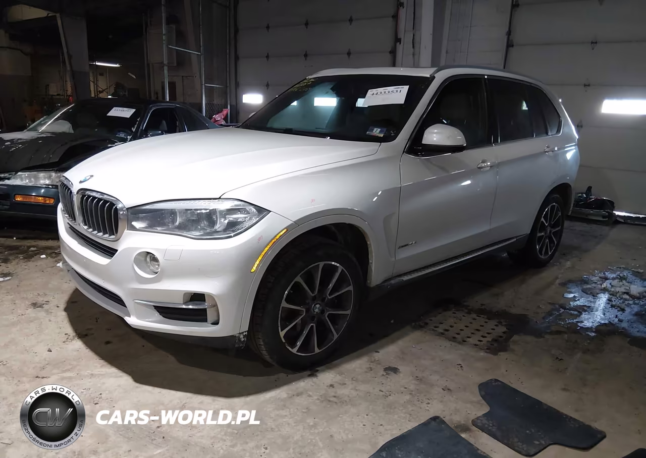 2017 BMW X5 xDrive35I VIN:5UXKR0C53H0V64953 - 2