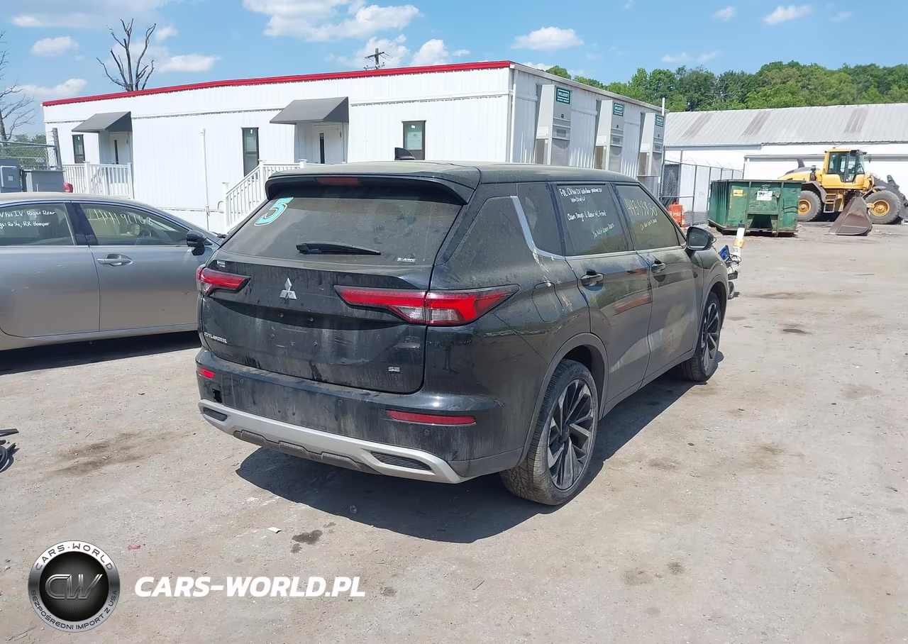 2022 Mitsubishi Outlander Black Edition S-Awc-Se 2.5 S-Awc-Se Launch Edition S-Awc VIN:JA4J4UA86NZ080356 - 4