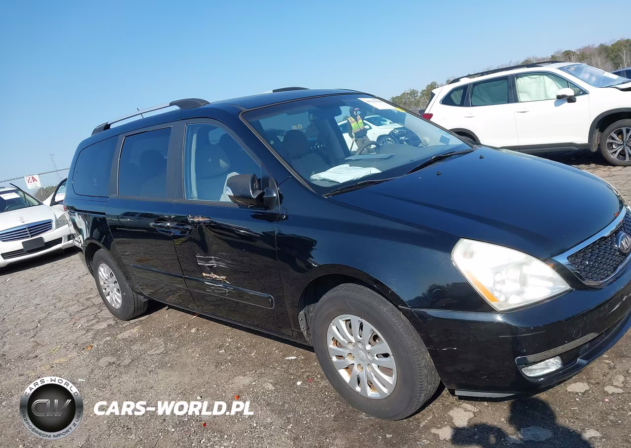 2014 Kia Sedona Lx