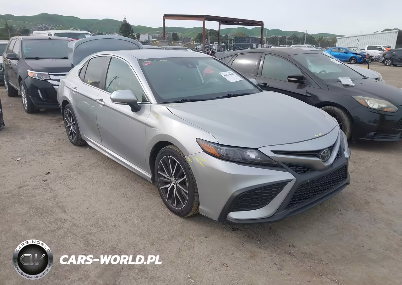 2023 Toyota Camry Se