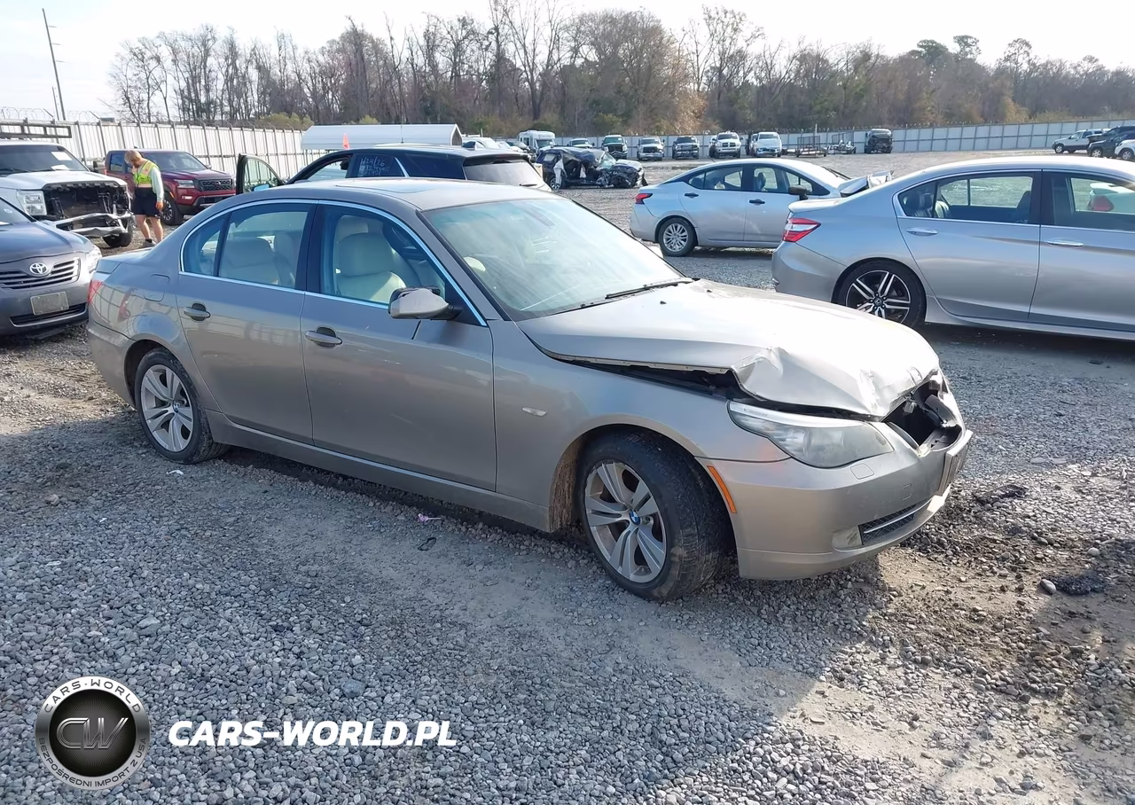 2009 BMW 528I