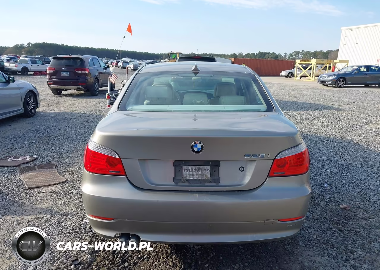 2009 BMW 528I VIN:WBANU53519C123071 - 16