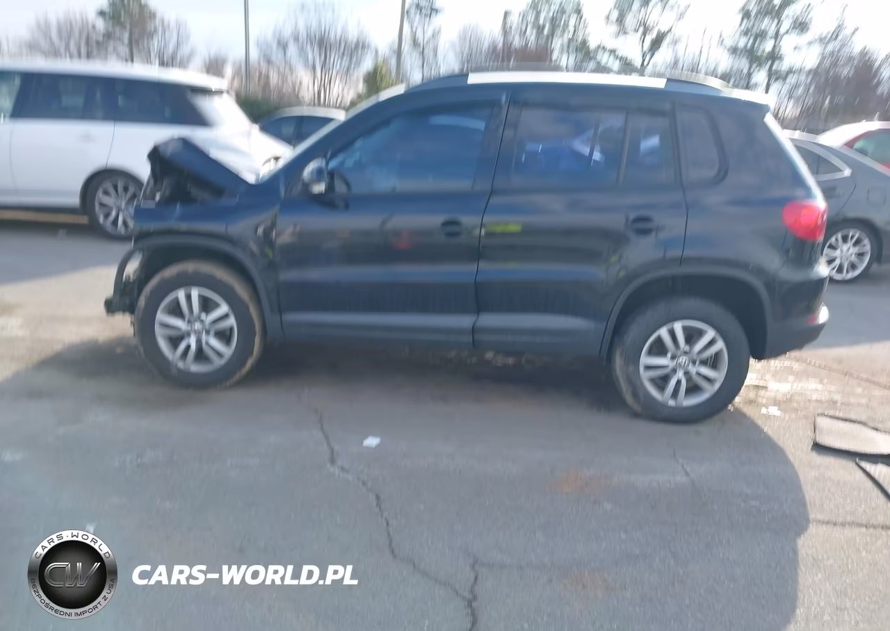 2016 Volkswagen Tiguan S VIN:WVGAV7AX5GW520045 - 14