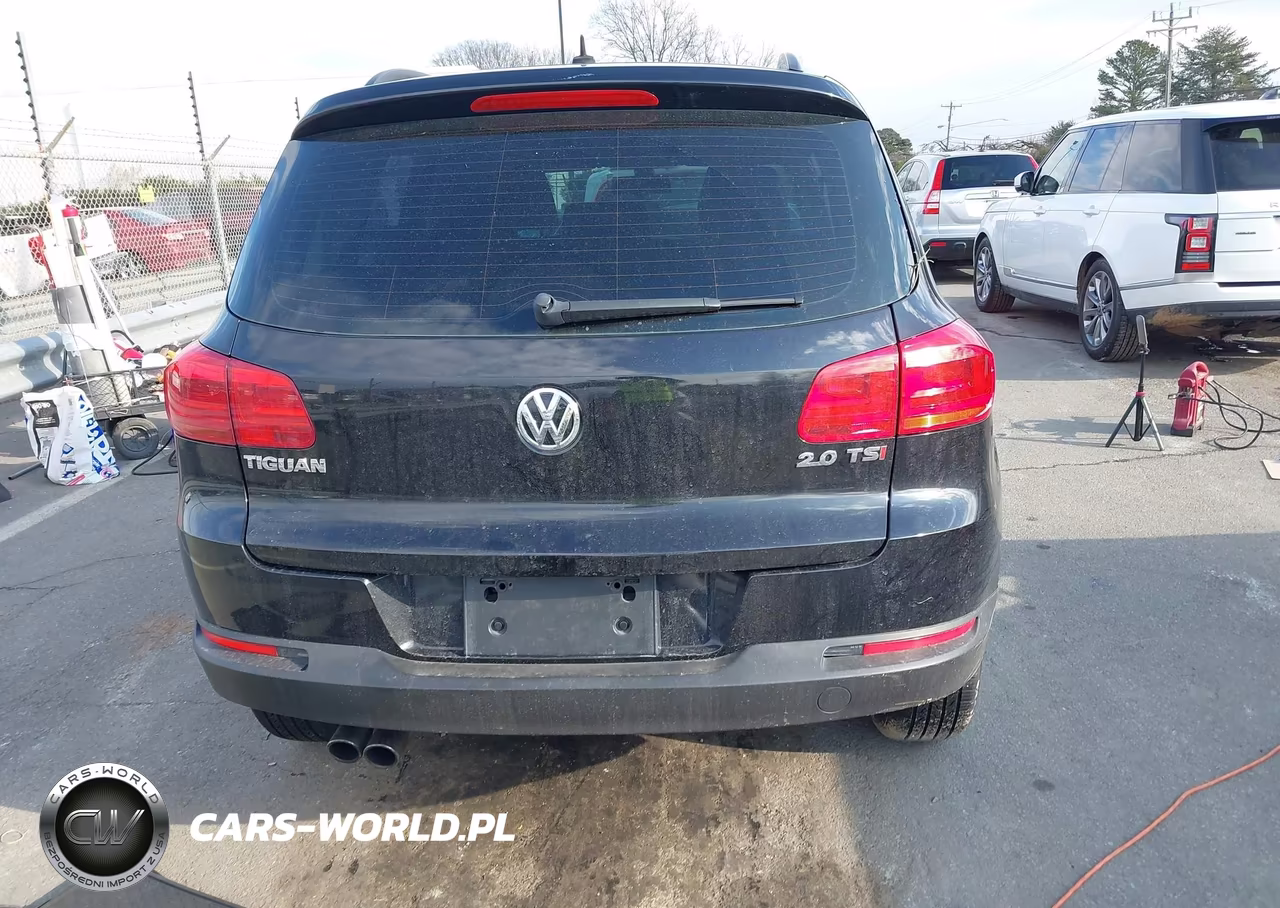 2016 Volkswagen Tiguan S VIN:WVGAV7AX5GW520045 - 16