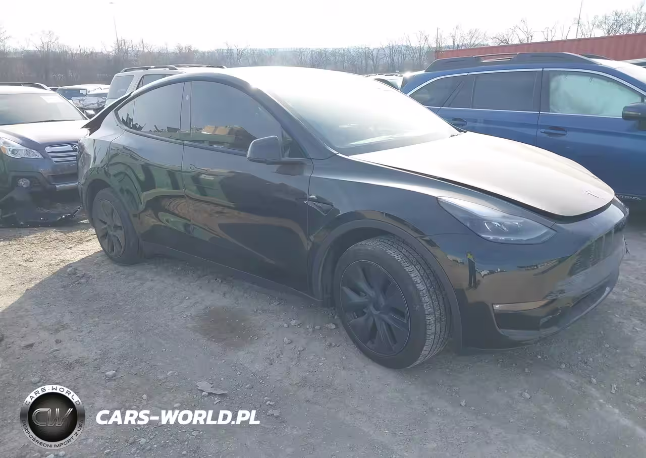 2024 Tesla Model Y Long Range Dual Motor All-Wheel Drive
