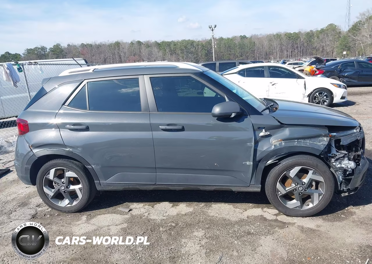 2024 Hyundai Venue Sel VIN:KMHRC8A36RU315747 - 13
