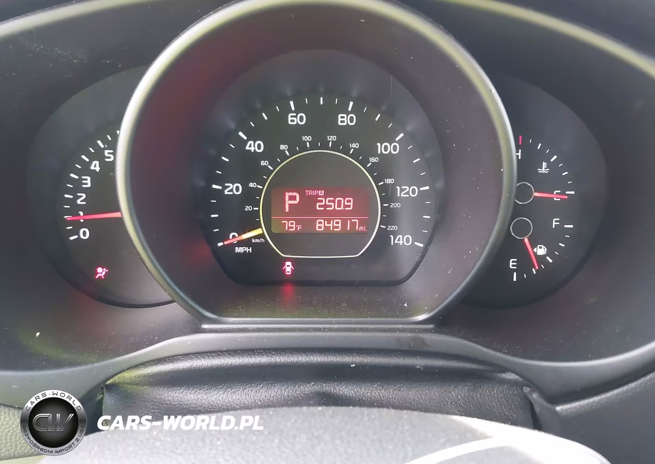 2014 Kia Soul VIN:KNDJN2A23E7740027 - 7