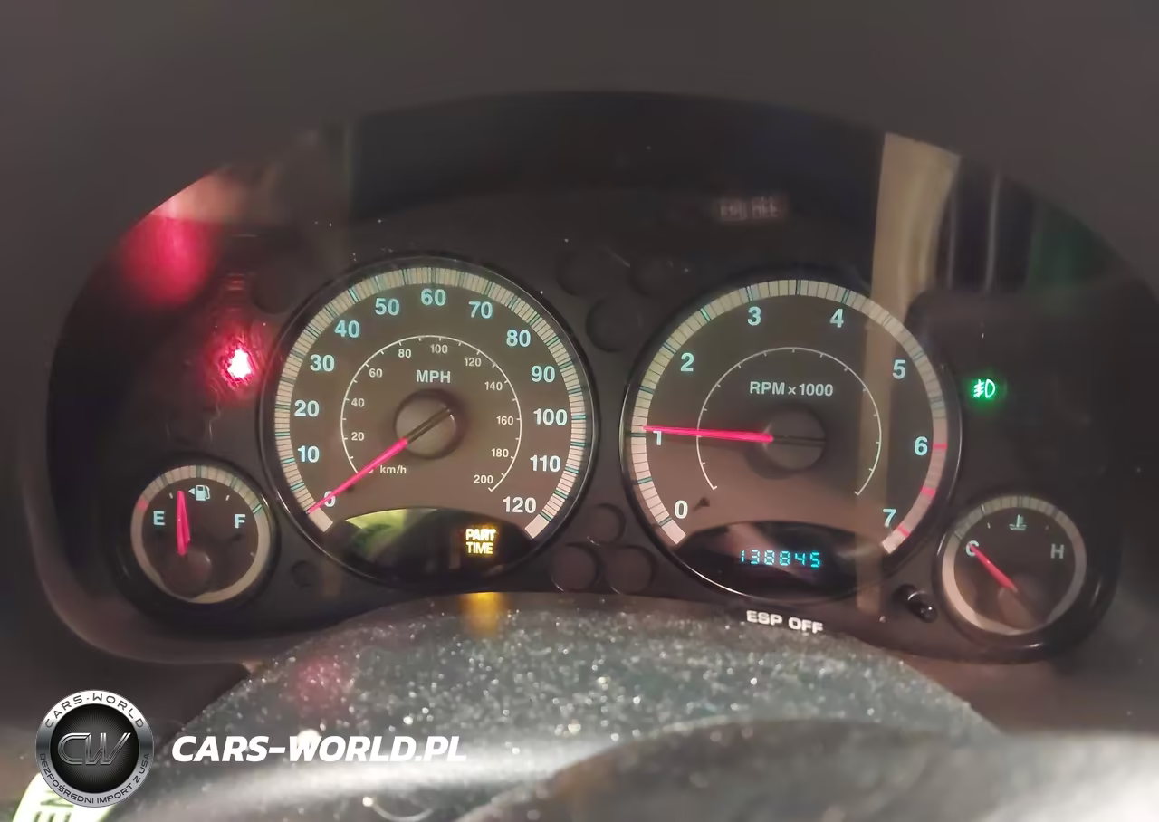 2007 Jeep Liberty Sport VIN:1J8GL48K27W699442 - 7
