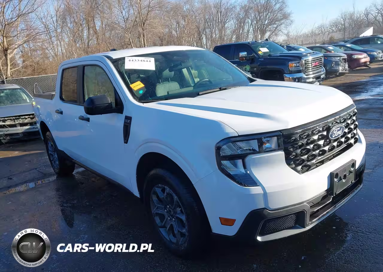 2025 Ford Maverick Xlt