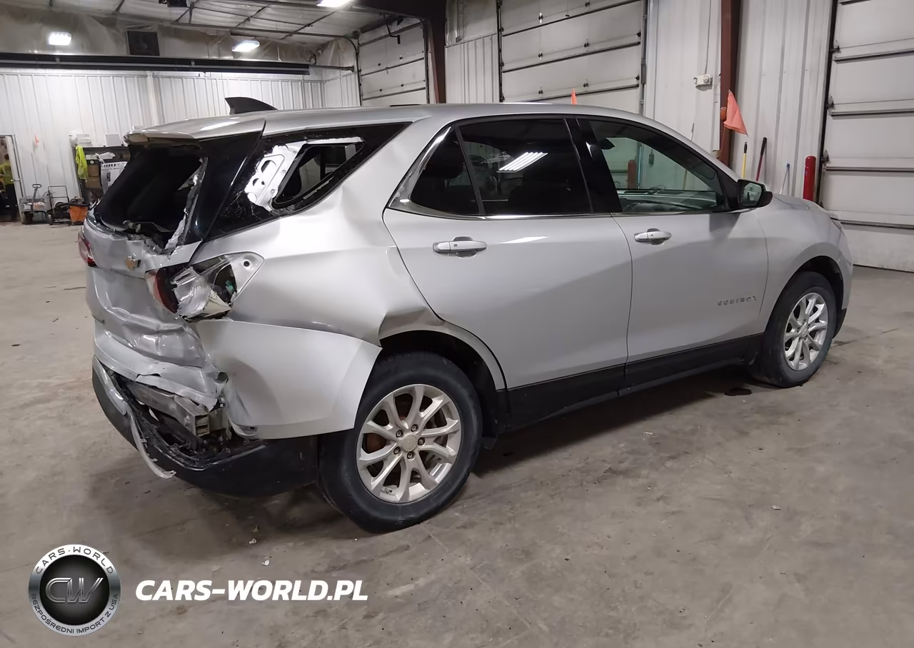 2018 Chevrolet Equinox Lt VIN:2GNAXSEV4J6311124 - 4
