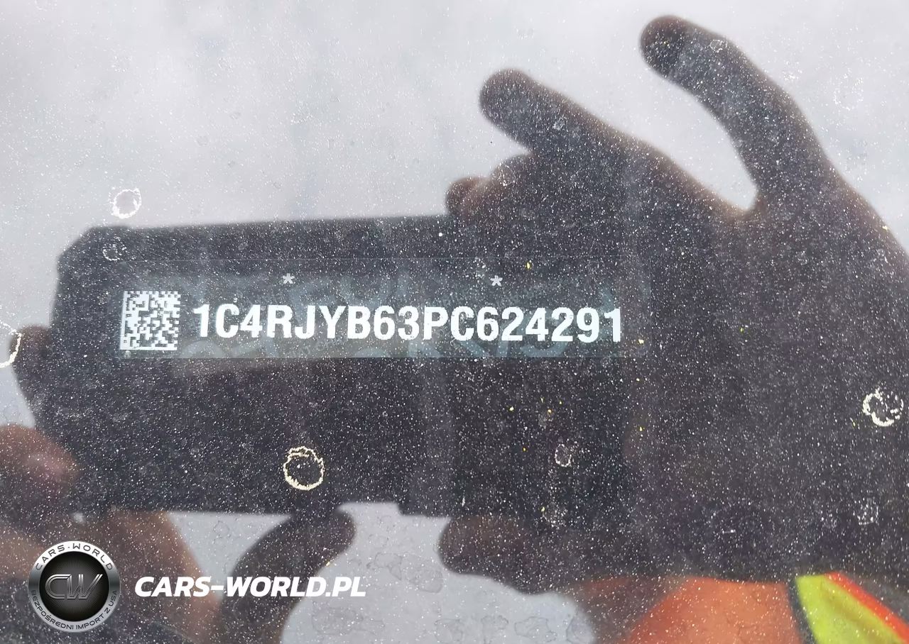 2023 Jeep Grand Cherokee 4Xe VIN:1C4RJYB63PC624291 - 18