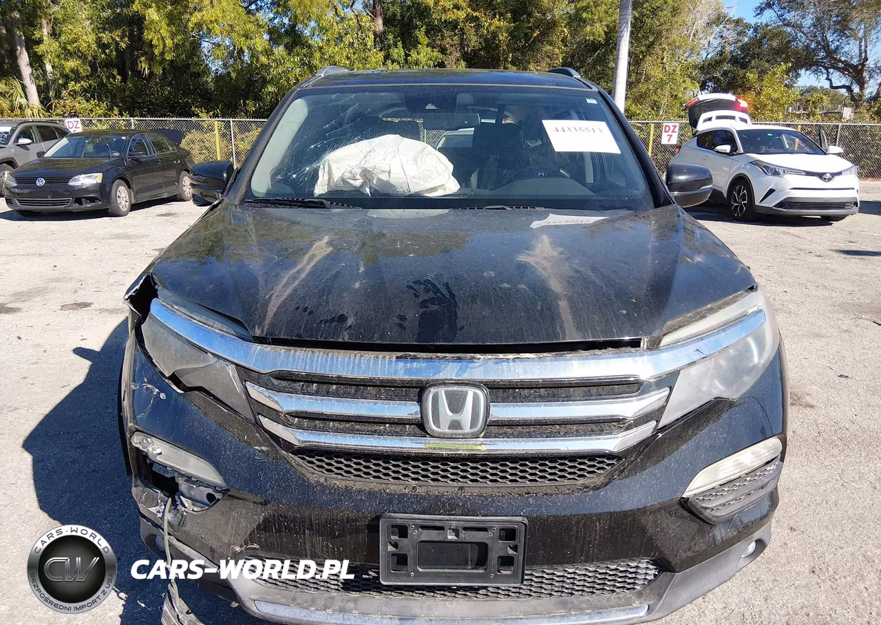 2016 Honda Pilot Touring VIN:5FNYF5H96GB014207 - 12