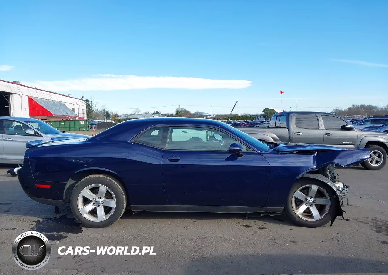 2013 Dodge Challenger Sxt VIN:2C3CDYAG1DH692190 - 13