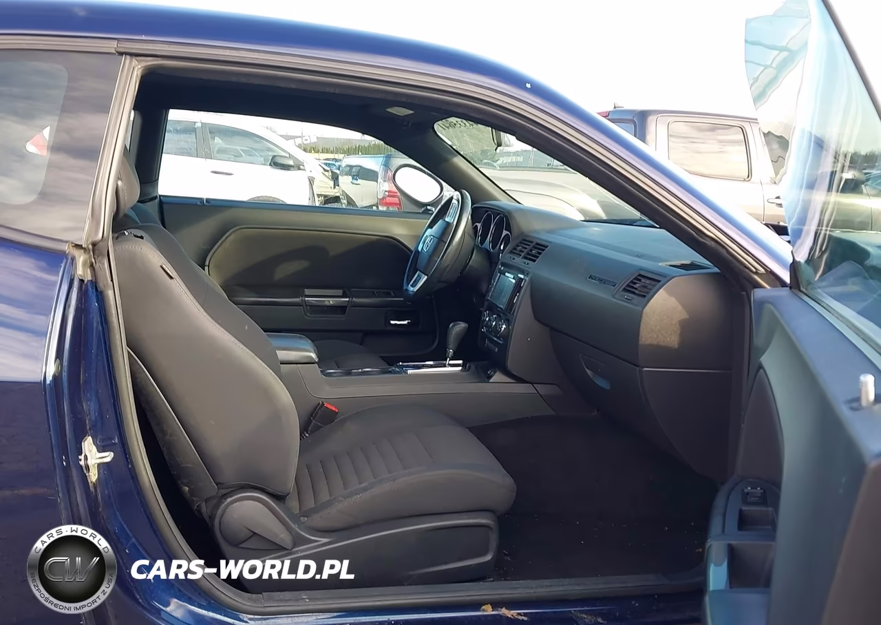 2013 Dodge Challenger Sxt VIN:2C3CDYAG1DH692190 - 5