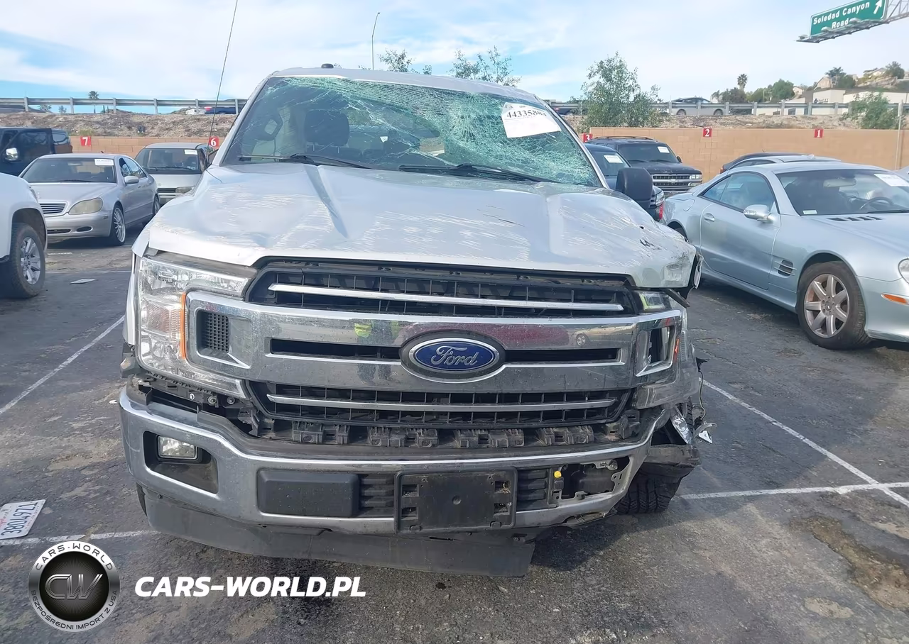 2018 Ford F-150 Xlt VIN:1FTEW1CB8JKE94220 - 13