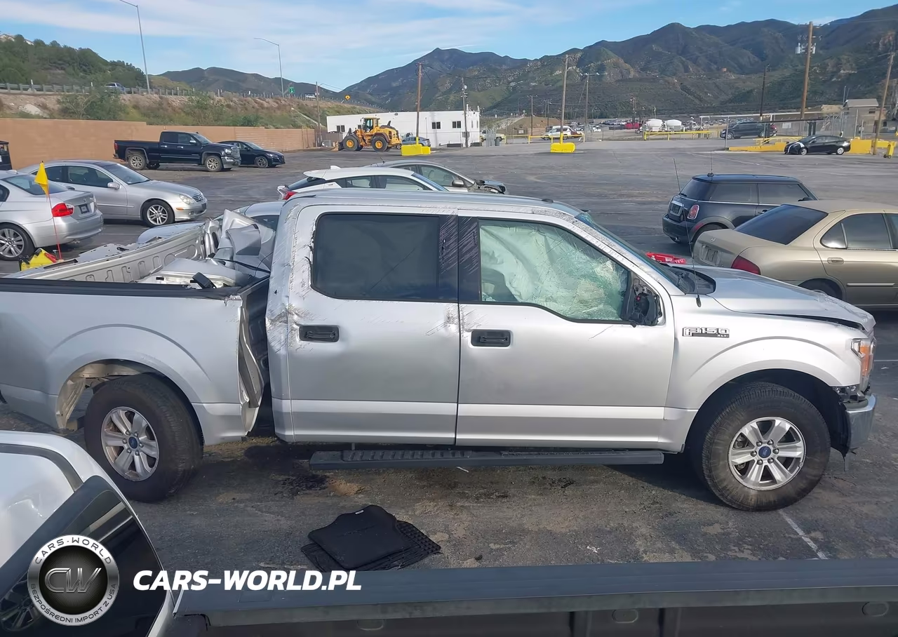 2018 Ford F-150 Xlt VIN:1FTEW1CB8JKE94220 - 14
