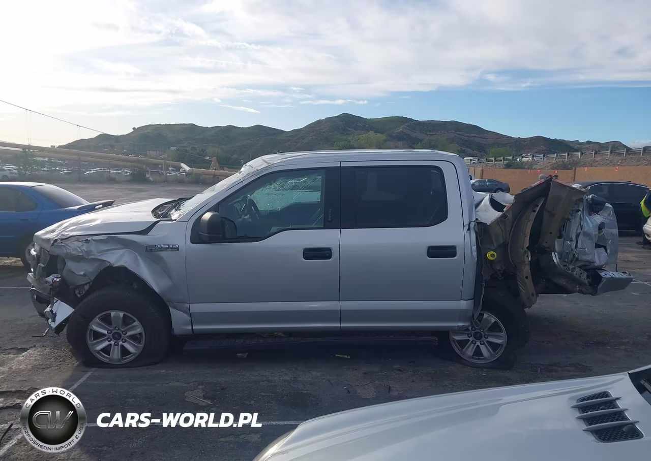 2018 Ford F-150 Xlt VIN:1FTEW1CB8JKE94220 - 15