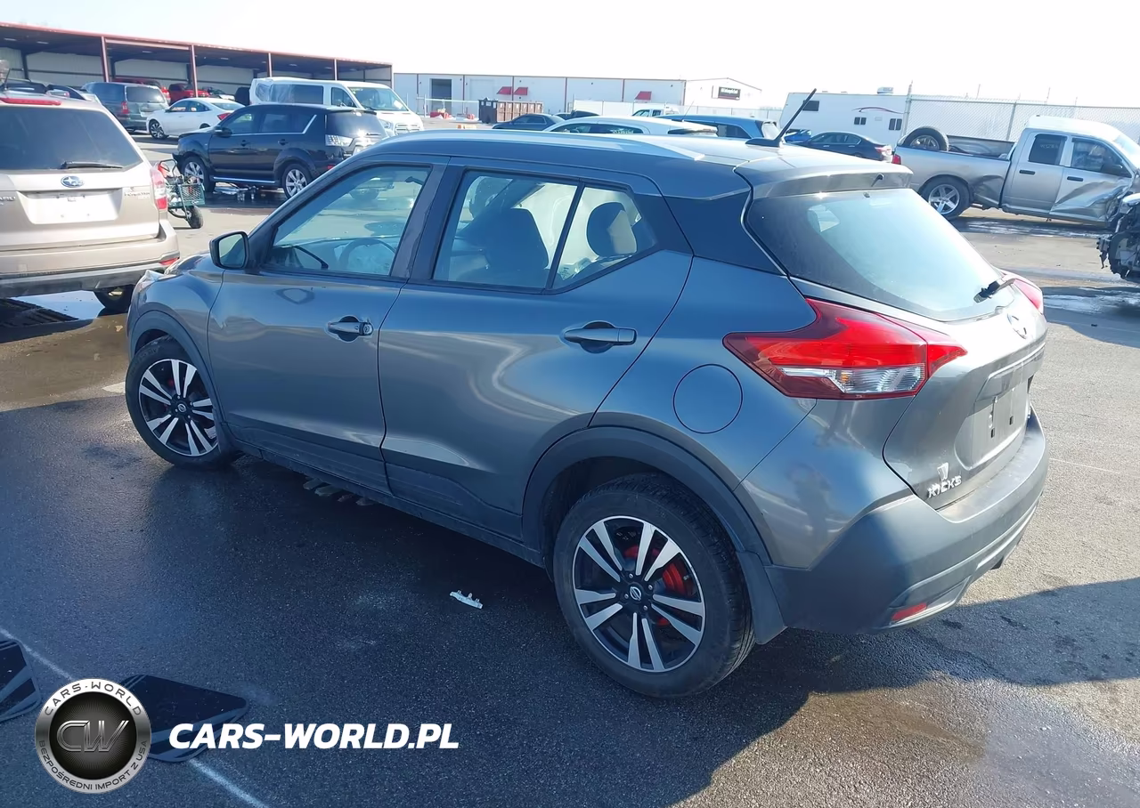 2019 Nissan Kicks Sv VIN:3N1CP5CU3KL483304 - 3
