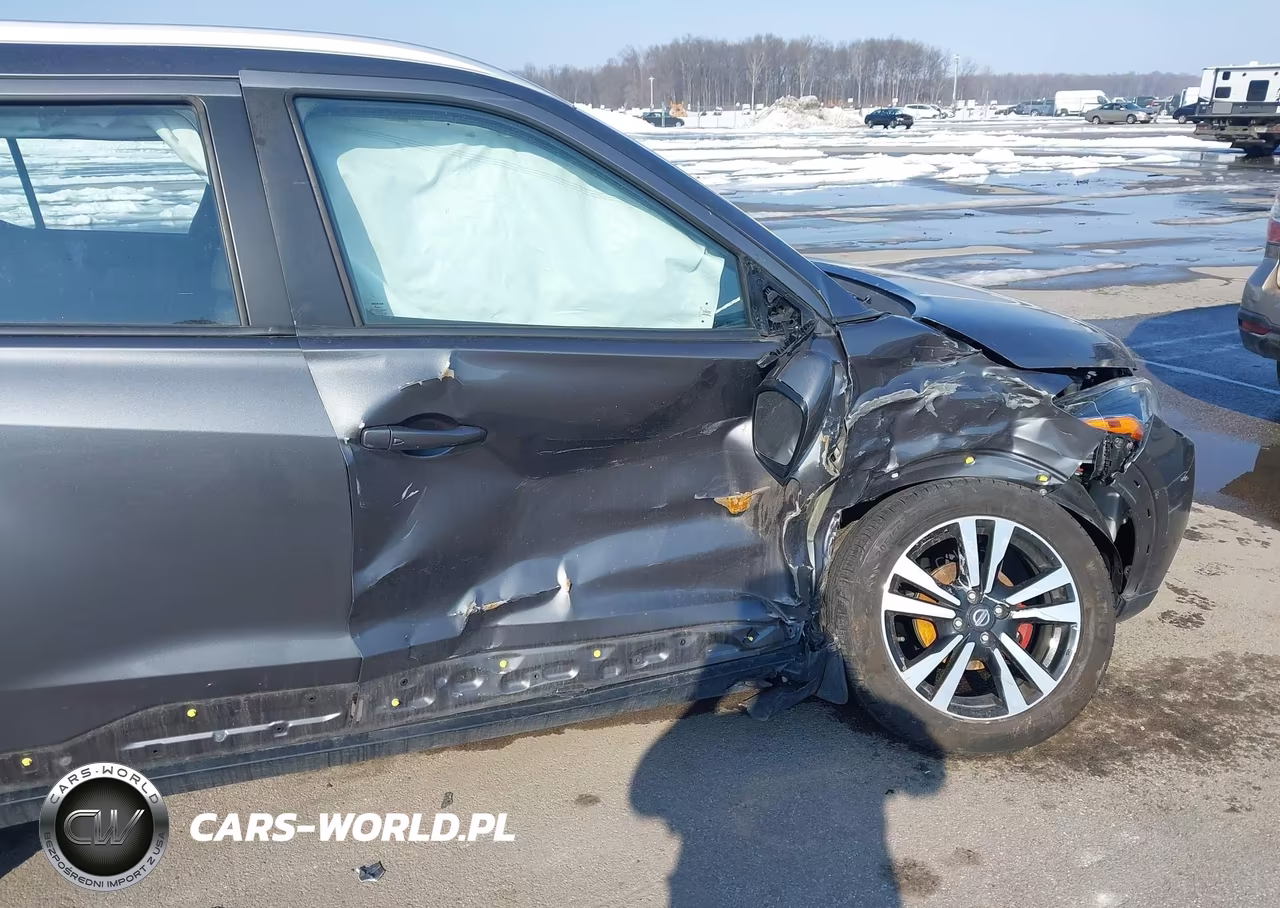 2019 Nissan Kicks Sv VIN:3N1CP5CU3KL483304 - 6