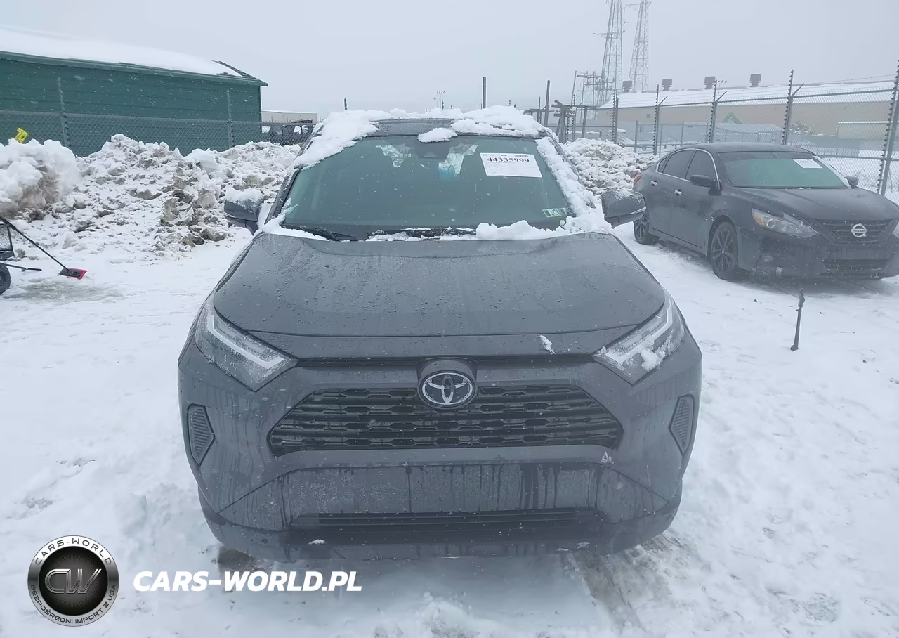 2024 Toyota Rav4 Xle VIN:2T3W1RFV9RC290957 - 12