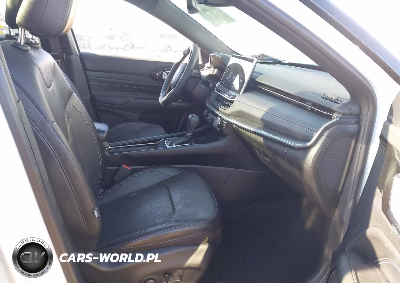2023 Jeep Compass High Altitude 4X4 VIN:3C4NJDCN8PT568558 - 3