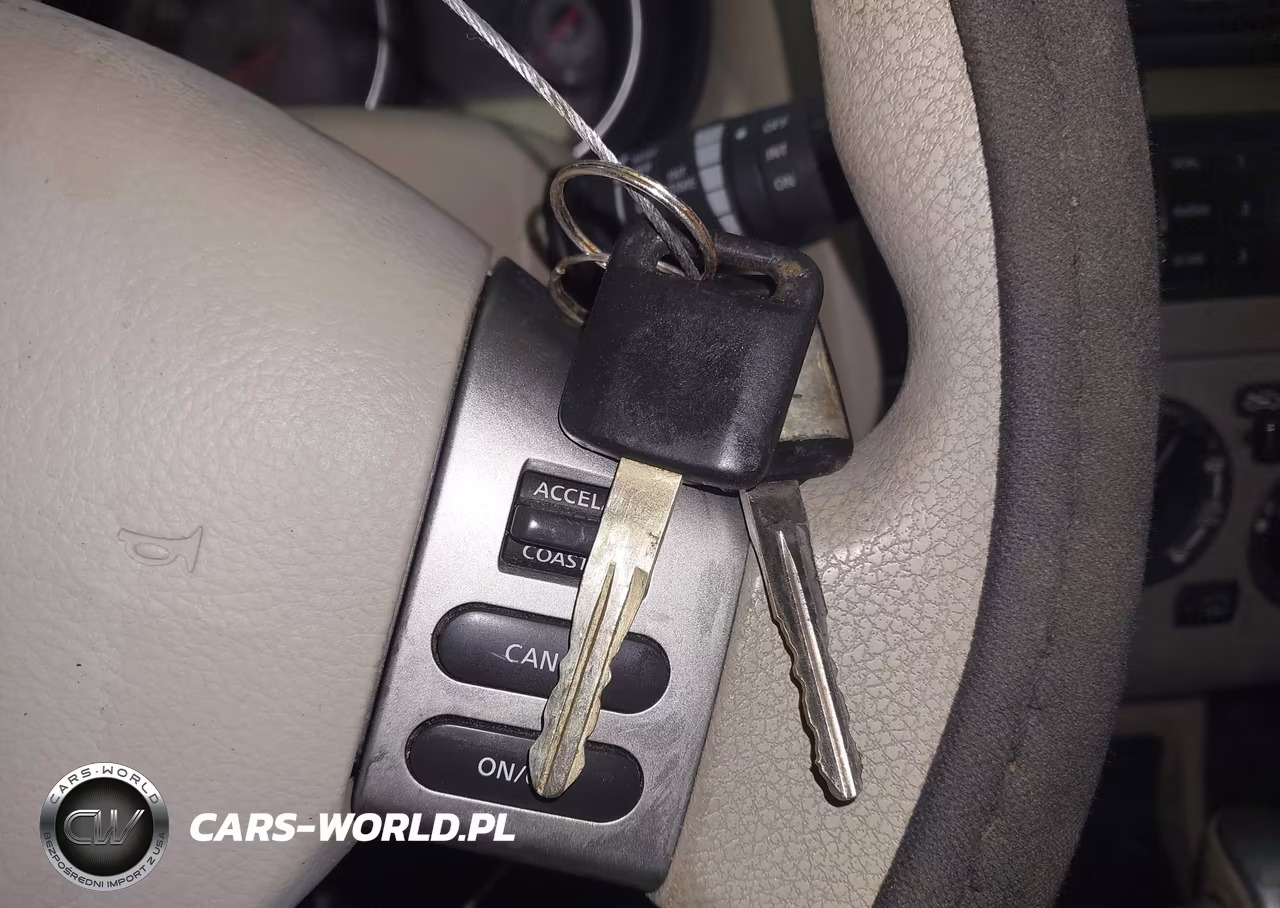 2008 Nissan Versa 1.8Sl VIN:3N1BC13E88L391459 - 11